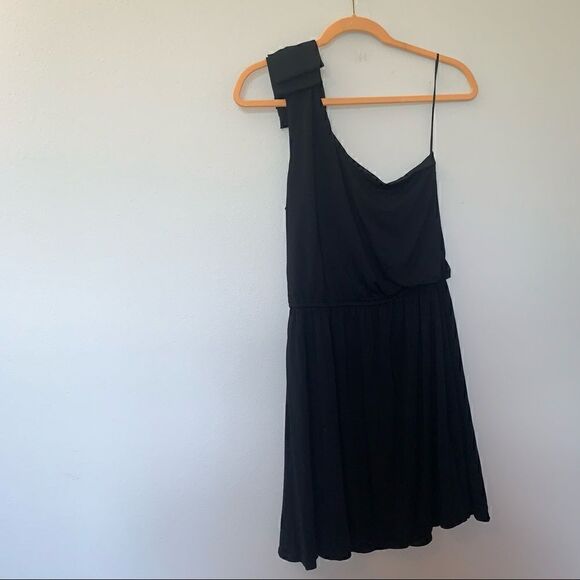 Express One Shoulder Dress  - Picture 6 of 7